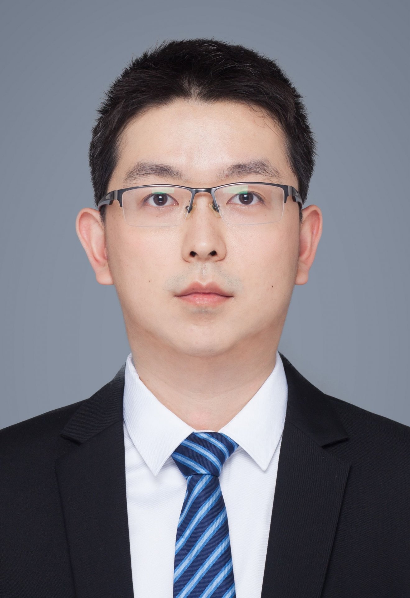 广州市政协副主席龚海杰一行到爱游戏体