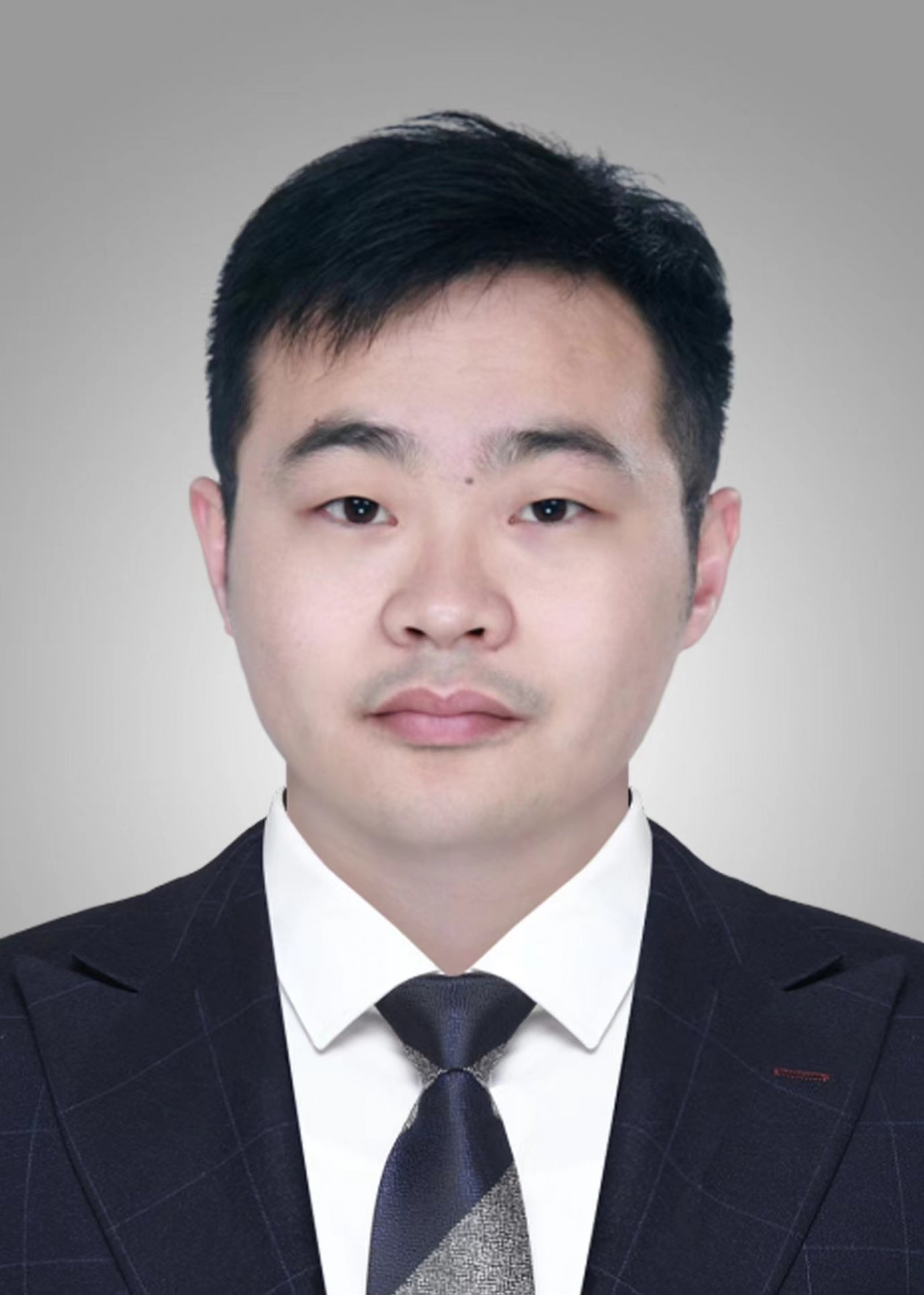 办公电话：020-32030576